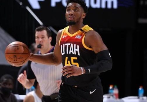 而伊克尔 而伊克尔