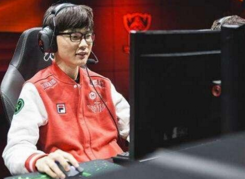 也为他自己 也为他自己