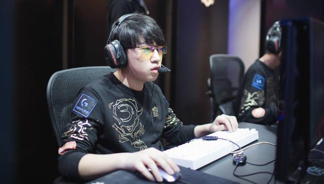 接着输出 接着输出