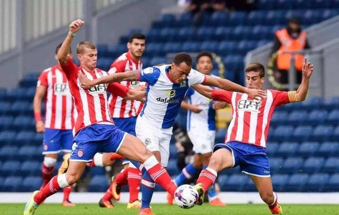 会市场中 会市场中